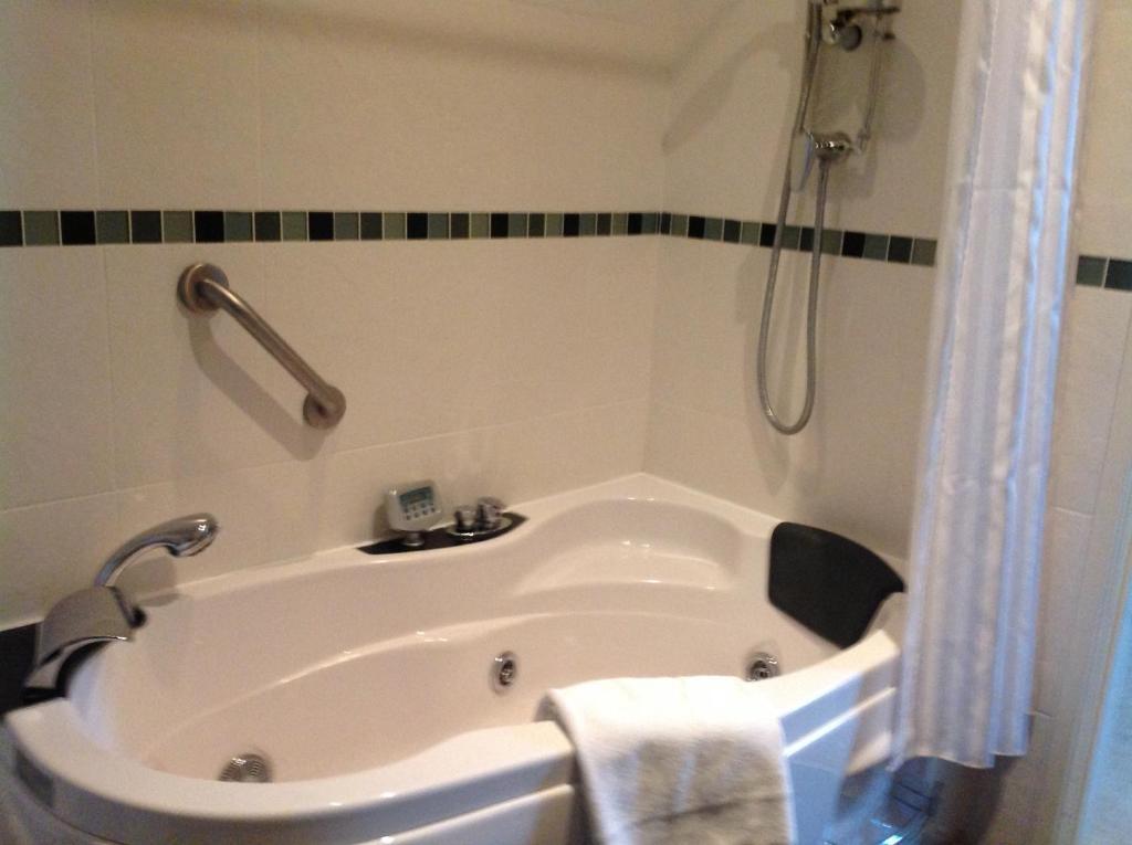 Wellington Park Hotel Leyland Kamer foto